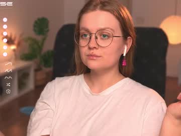 Emilyforelsket February 09, 2025 Chaturbate stream image