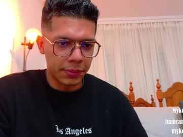Myke_Jonnes February 09, 2025 Chaturbate stream image