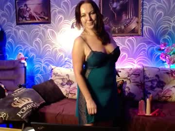 Laurabenz February 09, 2025 Chaturbate stream image