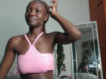 Africanpetitequeen February 09, 2025 Chaturbate stream image