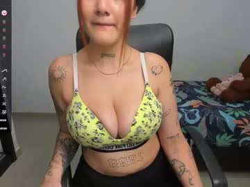 Kiara_And_Evelyn February 10, 2025 Chaturbate stream image