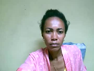 Caroline151047 February 10, 2025 Chaturbate stream image