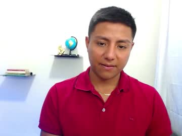 Dereeck14 February 10, 2025 Chaturbate stream image