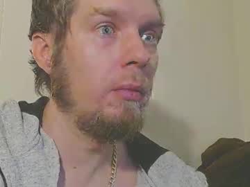 2small4you83 stream photo from February 10, 2025