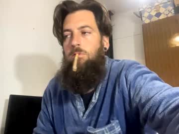 Crisbearded February 11, 2025 Chaturbate stream image