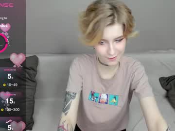 Julescrown February 11, 2025 Chaturbate stream image
