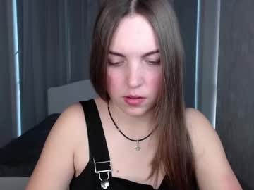 Mariliaa_ February 11, 2025 Chaturbate stream image