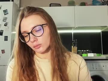 Sweet_Molly15 February 11, 2025 Chaturbate stream image