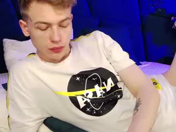 Theo__Green February 11, 2025 Chaturbate stream image