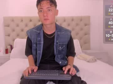 Maxwell_Lyon February 11, 2025 Chaturbate stream image