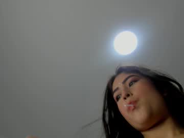 Dulce_Victoriaa_ February 11, 2025 Chaturbate stream image