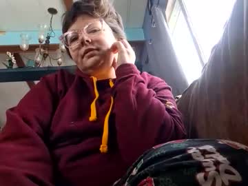 Hippihope420 February 11, 2025 Chaturbate stream image