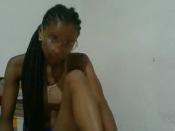 Juliexexy February 11, 2025 Chaturbate stream image