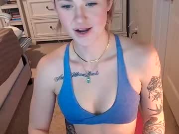 Stacysmomm stream photo from February 11, 2025