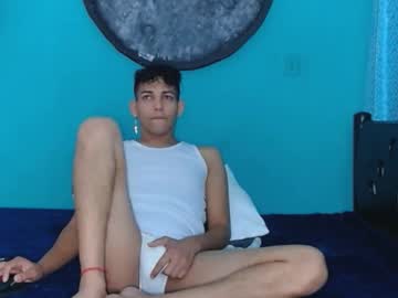 Matthew_Hawk19 February 11, 2025 Chaturbate stream image