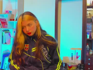 Amywhitexxd February 12, 2025 Chaturbate stream image