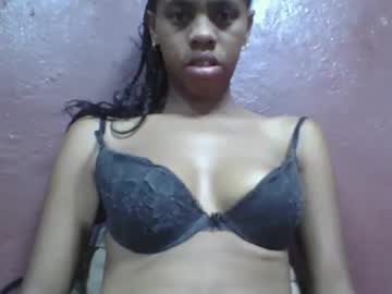 Nirinahfy February 12, 2025 Chaturbate stream image