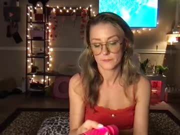 Glowithme13 February 12, 2025 Chaturbate stream image