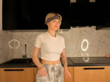 Lornaelswick February 12, 2025 Chaturbate stream image