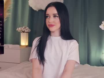 Silvergloss February 12, 2025 Chaturbate stream image