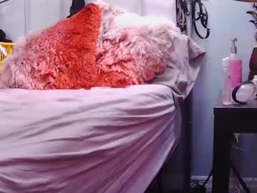 Mizzbertinelli February 12, 2025 Chaturbate stream image