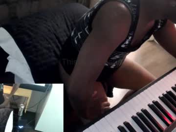 Bicepsandfrot February 12, 2025 Chaturbate stream image