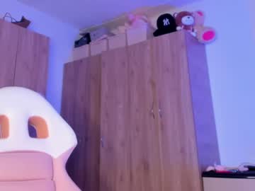 Perlaa7 February 12, 2025 Chaturbate stream image
