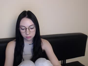 Adelladanger_ February 12, 2025 Chaturbate stream image