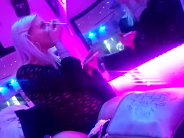 Ashl33mackenzi3 February 12, 2025 Chaturbate stream image