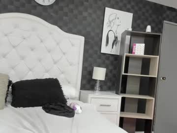 Karolayn_15 February 12, 2025 Chaturbate stream image