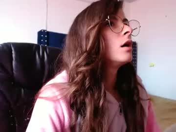 Mariel_Sins21 February 12, 2025 Chaturbate stream image