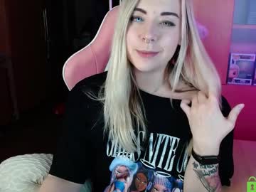 Henta1koi February 12, 2025 Chaturbate stream image