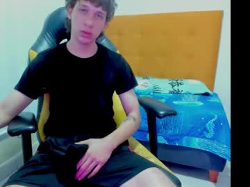 Ares_Wood7 February 12, 2025 Chaturbate stream image