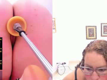 Paulina_Davis_ February 12, 2025 Chaturbate stream image
