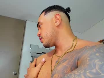 Zeus_Strong93 February 12, 2025 Chaturbate stream image