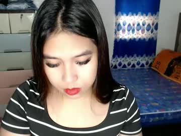 Urasiangirl_Crizelxxx stream photo from February 13, 2025
