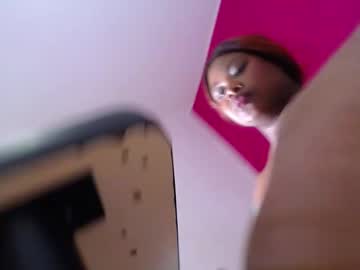 Ebony_Sugar_Mommy stream photo from February 13, 2025