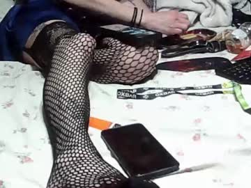 Summerainzpuddles February 13, 2025 Chaturbate stream image