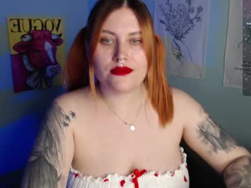 Cuddlieschris stream photo from February 13, 2025
