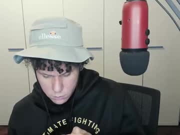 Tedhmicro25 February 13, 2025 Chaturbate stream image