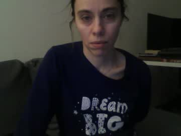 Foxmoony stream photo from February 13, 2025