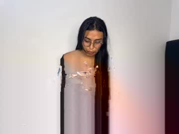 Yara_2005 February 14, 2025 Chaturbate stream image