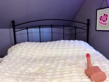 Selenaxchloe February 14, 2025 Chaturbate stream image
