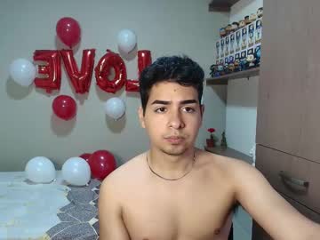 Andres_Levinee February 14, 2025 Chaturbate stream image