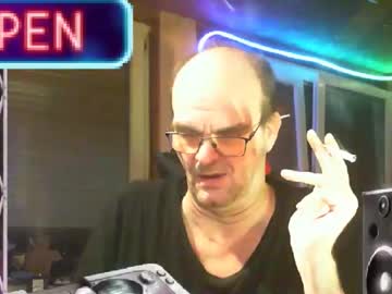 R_2d2_ February 14, 2025 Chaturbate stream image