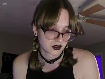 Xmoonbeamx February 15, 2025 Chaturbate stream image