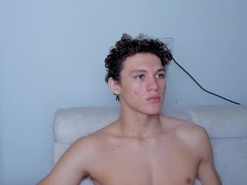 Laureent__ February 15, 2025 Chaturbate stream image