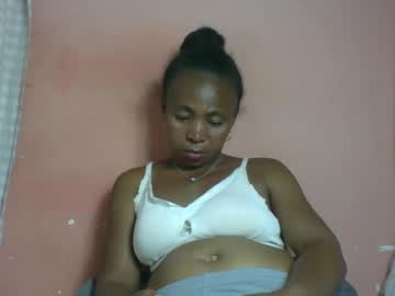Edianne24 February 15, 2025 Chaturbate stream image