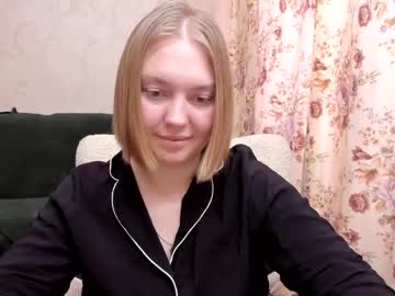 Emilywooow February 15, 2025 Chaturbate stream image