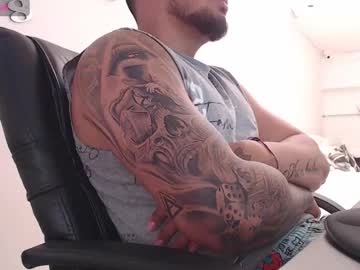 Aaronhunter__ February 15, 2025 Chaturbate stream image